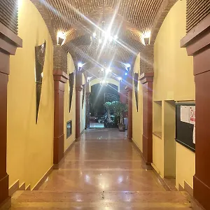 https://superbe-appartement-gueliz.marrakeshhotelsmorocco.com